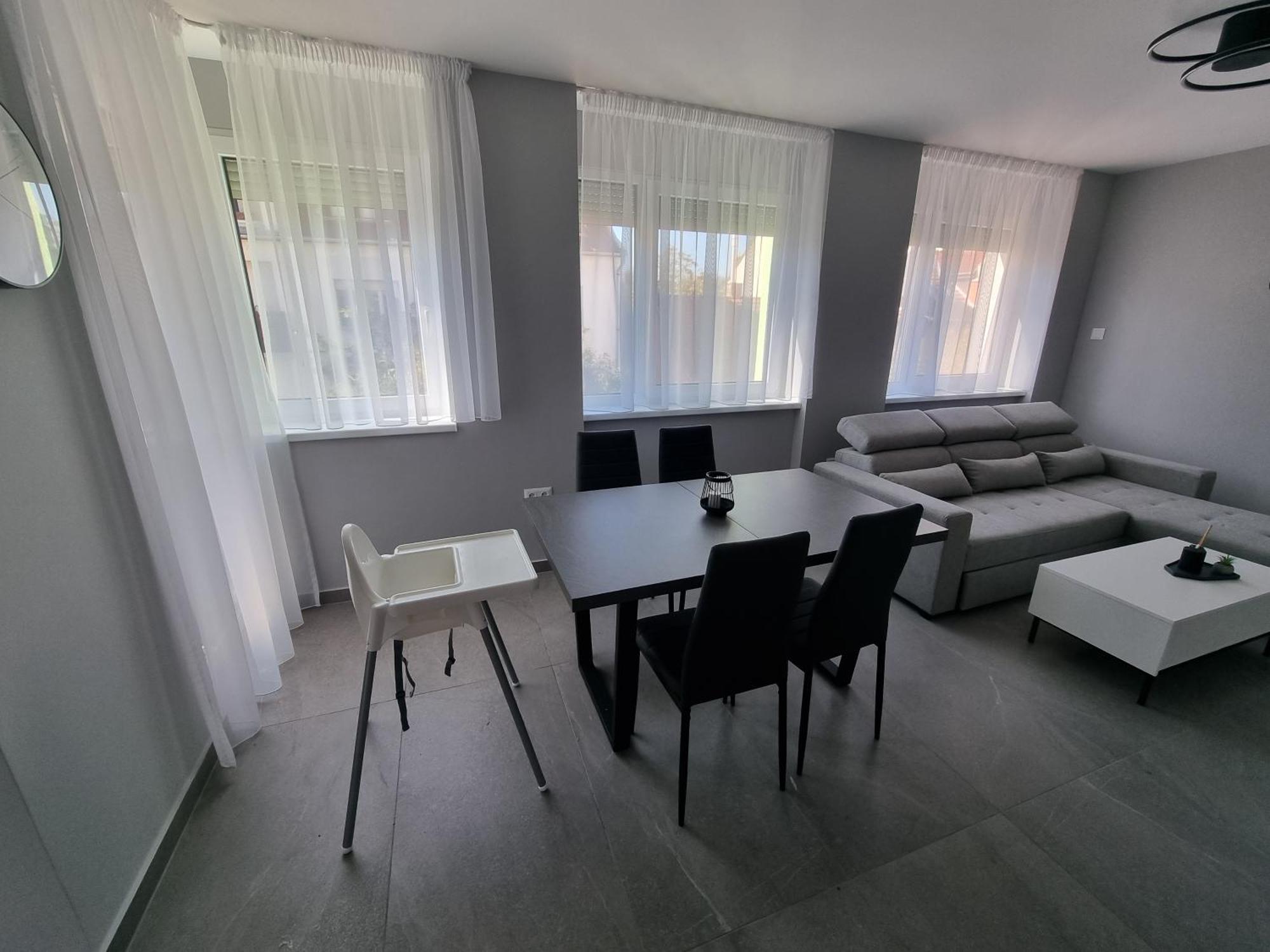 Sunset Apartmanok By Mital Seghedin Exterior foto